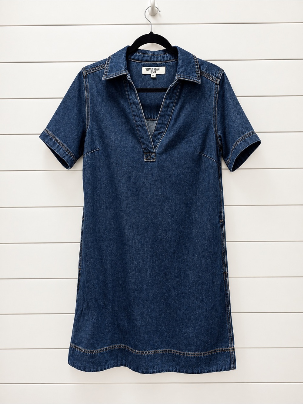 Velvet Heart Dark Blue Denim V-Neck Dress